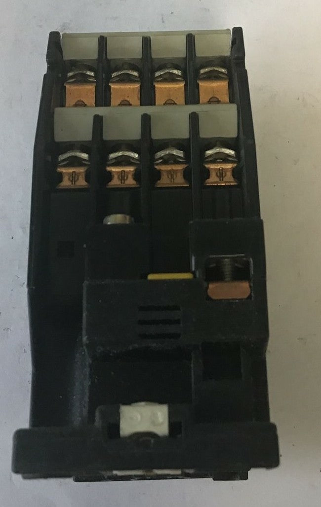 SIEMENS 3TH8280-0A CONTACTOR 16A 8S 8NO4