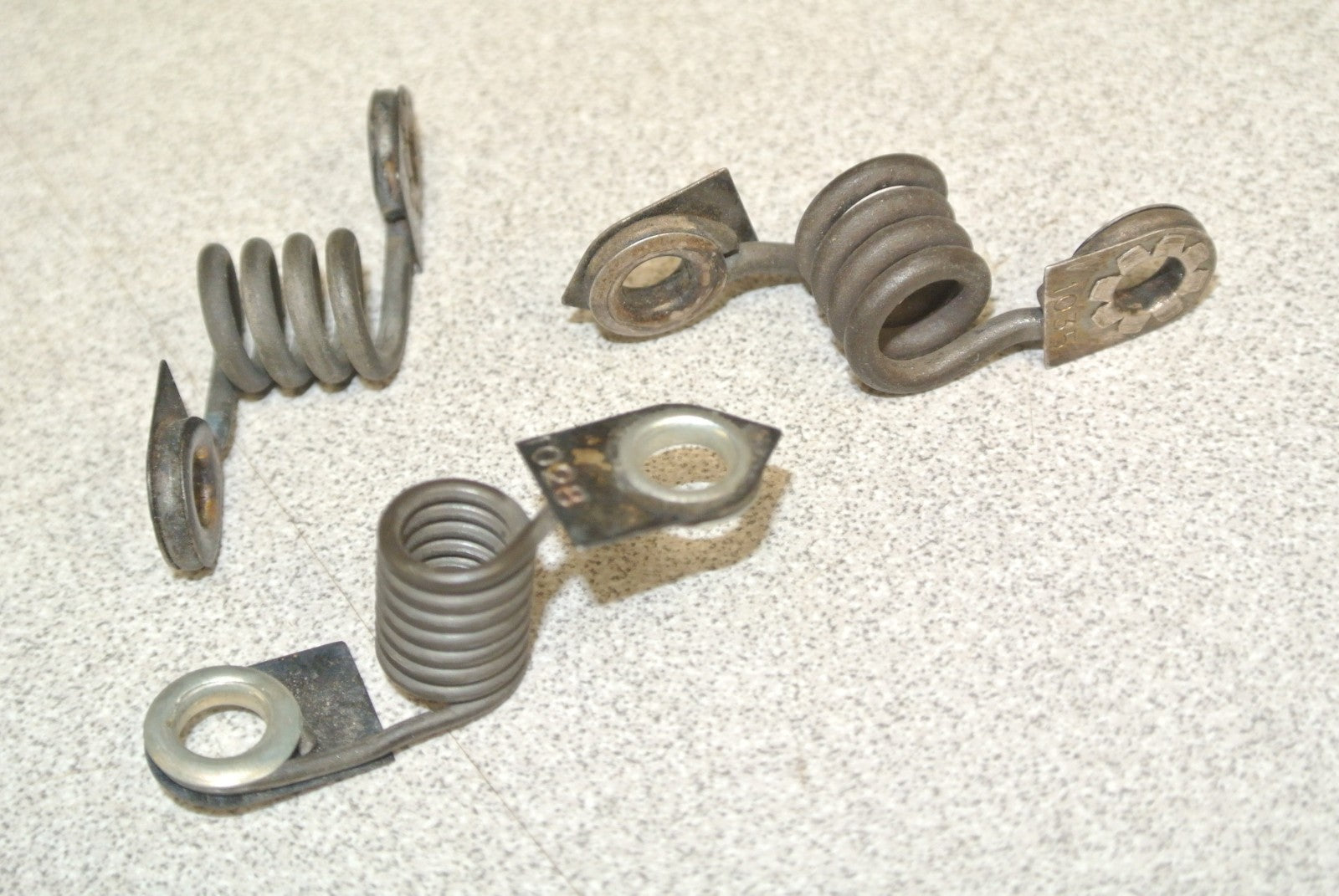 CUTLER-HAMMER H1028, H1034, H1035 OVERLOAD HEATER ELEMENTS - ONE EACH0