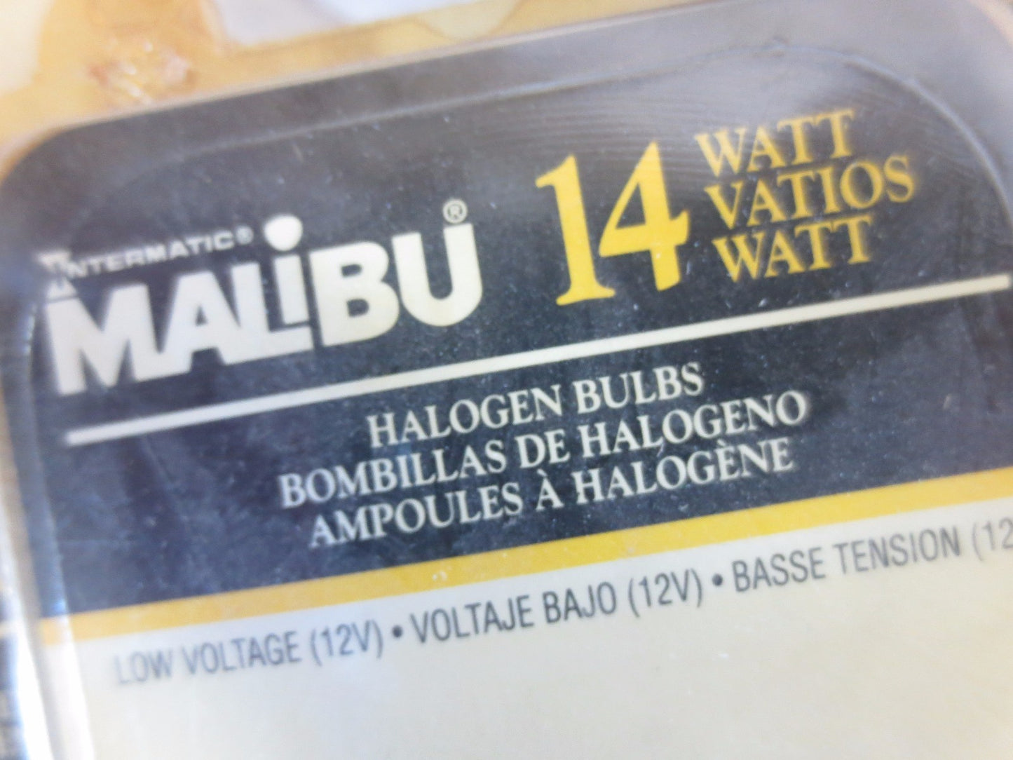 MALIBU LV516, LV 522, LV524, LV528 WEDGE BASE BULBS - NEW SURPLUS - 23 Pcs TOTAL3