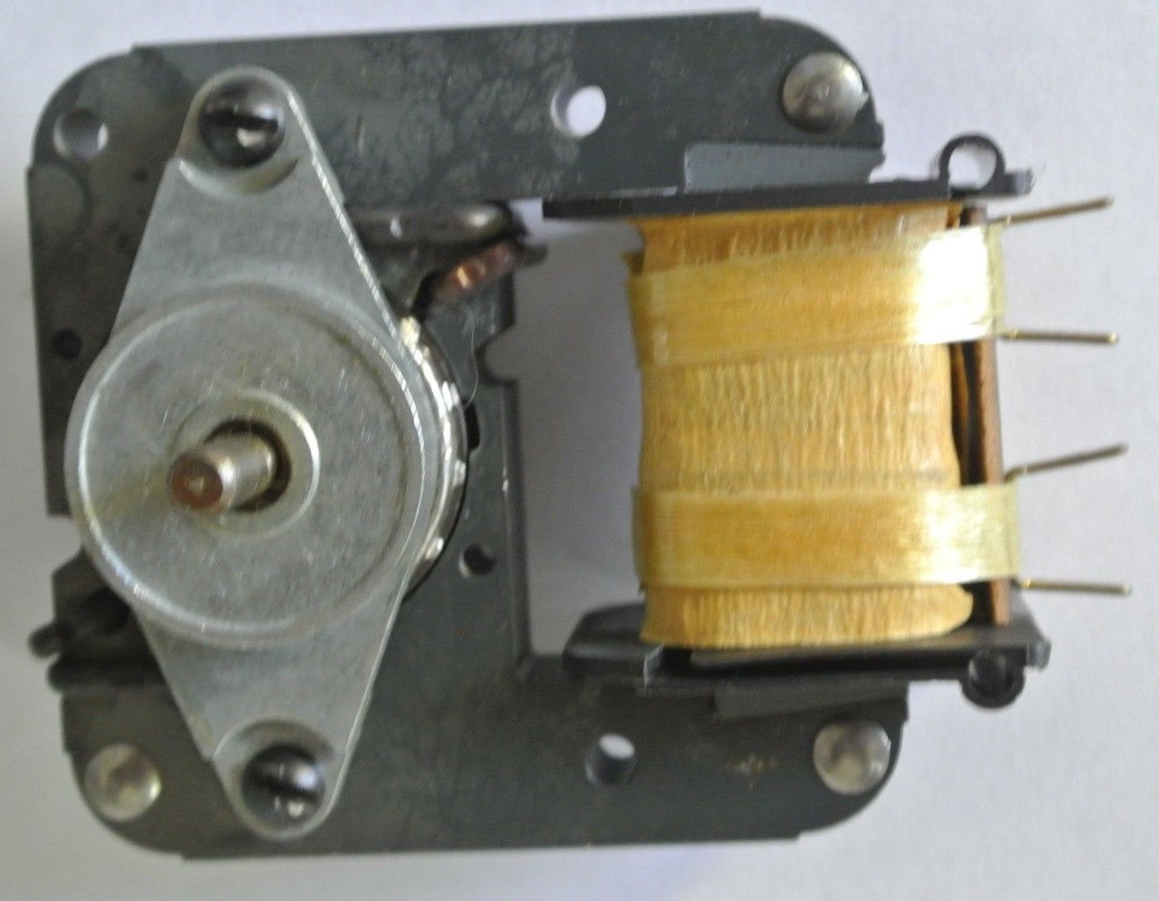 GOULD / BOMAX 883230 / 141-1189 MOTOR - 18-22V, 50/60Hz - EASTMAN - NEW SURPLUS4