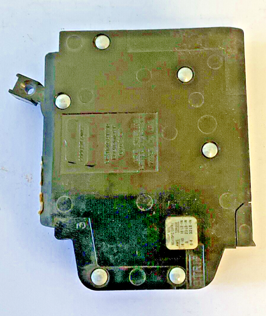 CROUSE-HINDS M120-L CIRCUIT BREAKER 1POLE 20A MM 120/240VAC***LOTOF6***5