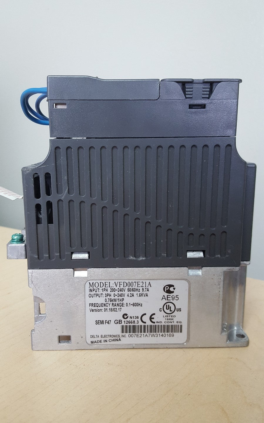 Delta Electronics VFD007E21A AC Motor Drive Inverter 1Ph 230V POWERFOIL X VFD-E1