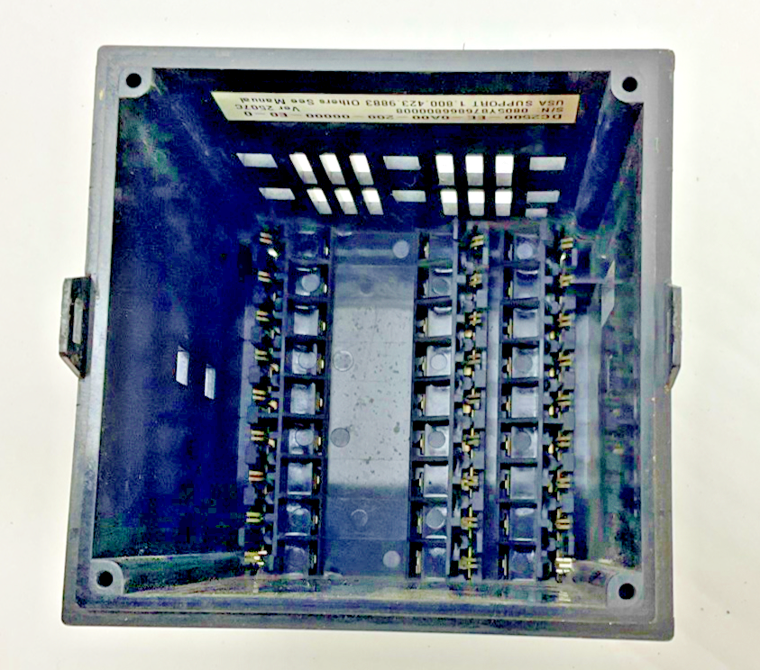 HONEYWELL DC2500-EE-0L0R-200-00000-E0-0 DIGITAL CONTROLLER VER:2507C8