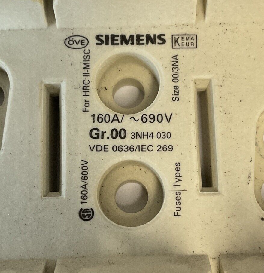 SIEMENS GR.00 3NH4 030 FUSE HOLDERS 160A 690VAC SIZE 001
