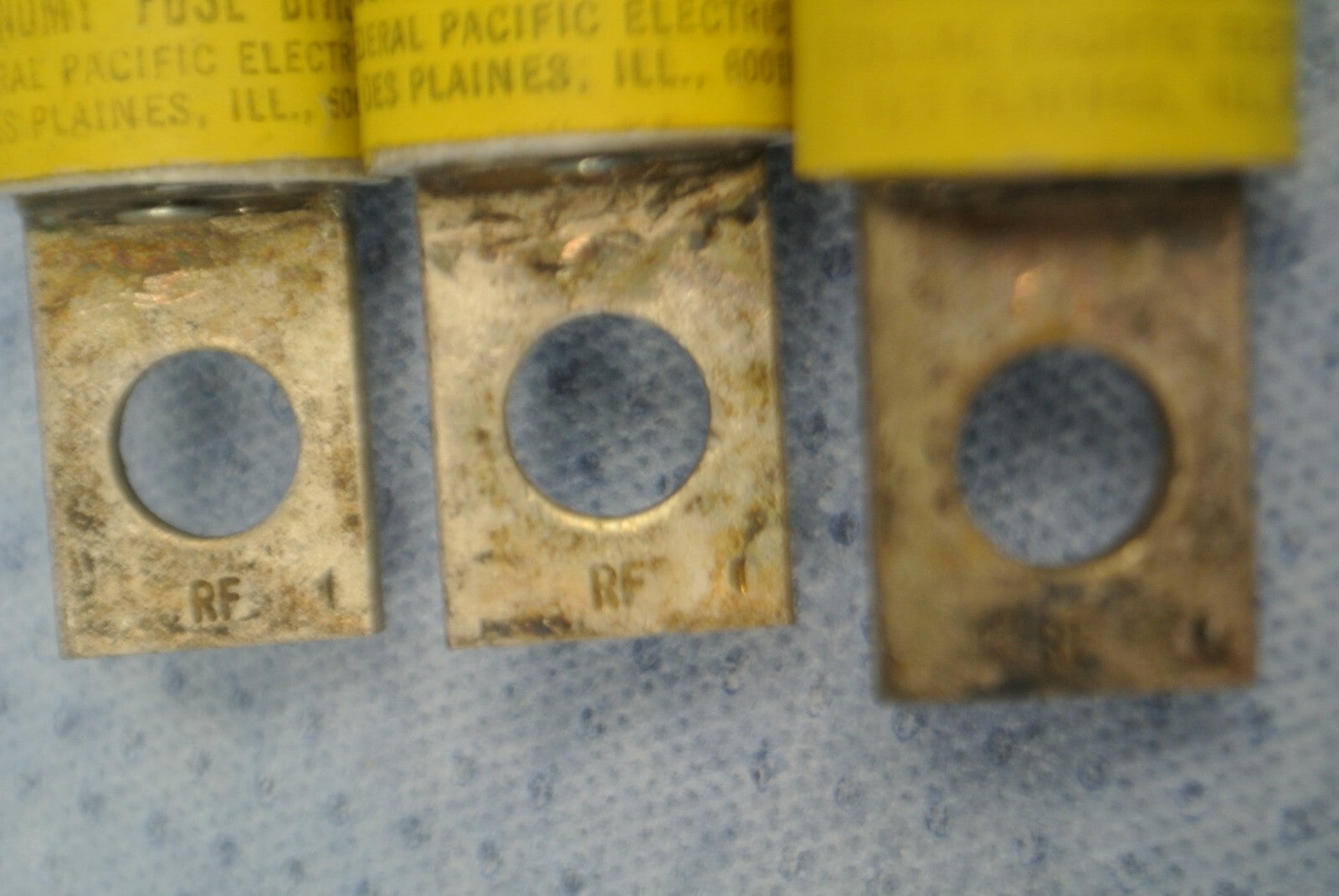 LOT of 3 / ECONOMY RFN35 SEMICONDUCTOR FUSE / 35A / 250V 3