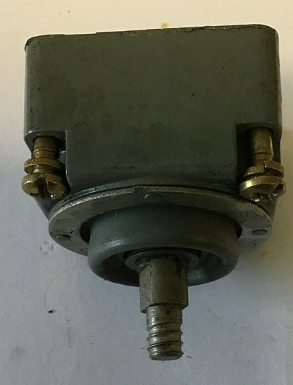 CUTLER HAMMER E50DW1 SER.A1 LIMIT SWITCH HEAD5