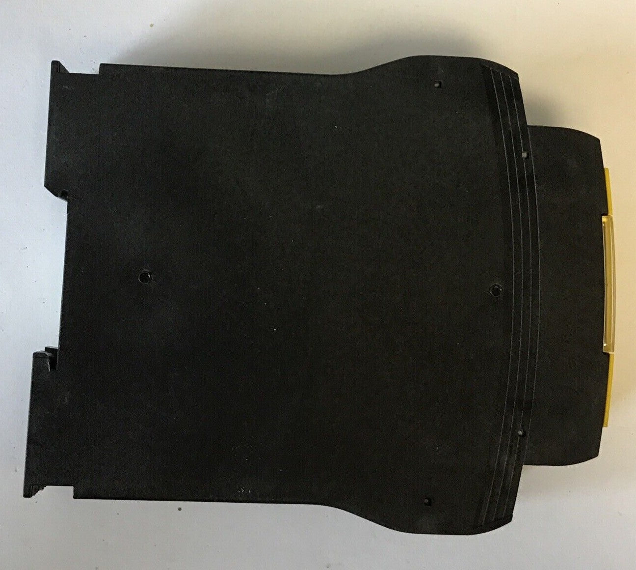 SCHMERSAL SRB301MC-24V SAFETY RELAY 24VDC/VAC 5