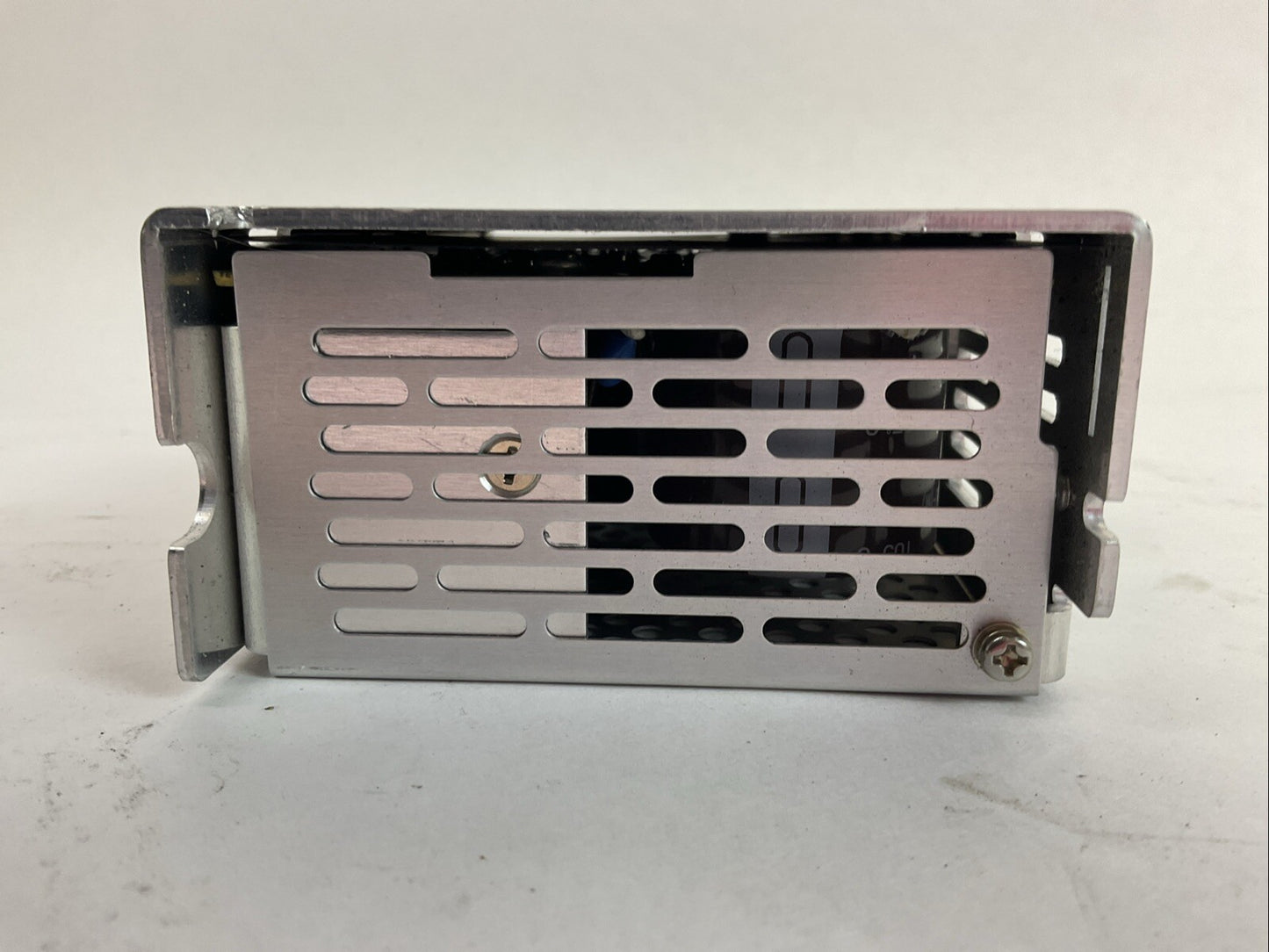 OMRON S8JX-G10024C POWER SUPPLY OUTPUT 24VDC 4.5A INPUT 100-240VAC 50/60HZ 2.5A6