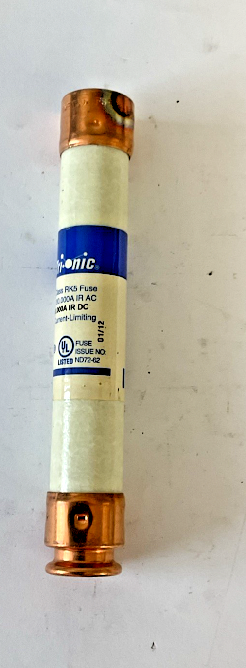FERRAZ SHAWMUT TRS15R FUSE 15A 600VAC/300VDC RK5 ***LOTOF3***3