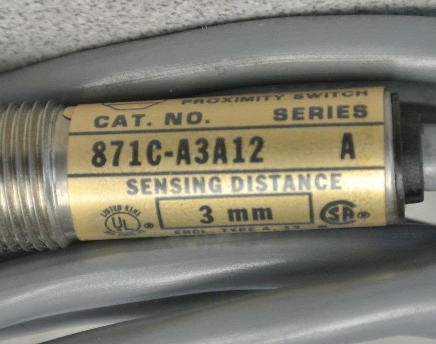 ALLEN-BRADLEY 871C-A3A12 CYLINDRICAL INDUCTIVE PROXIMITY SWITCH / 10-30VDC 3mm1