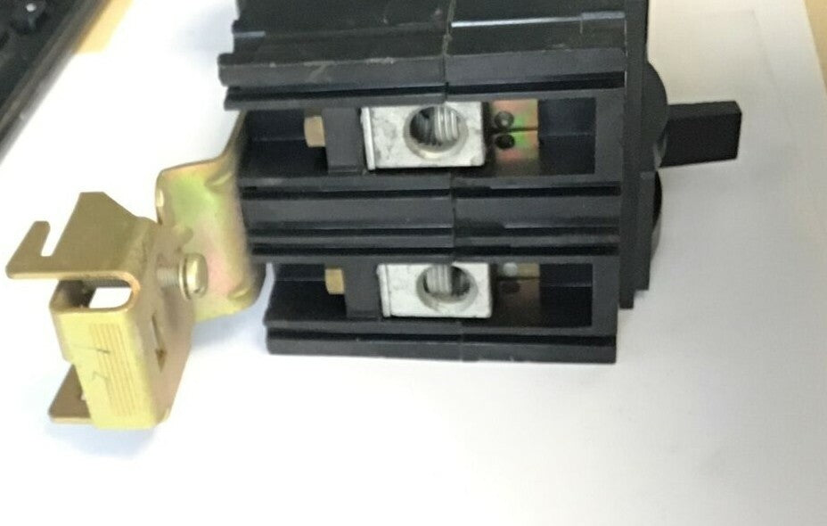 SQUARE D FA22015BC CIRCUIT BREAKER 15AMP 2POLE 240VAC/250VAC 6