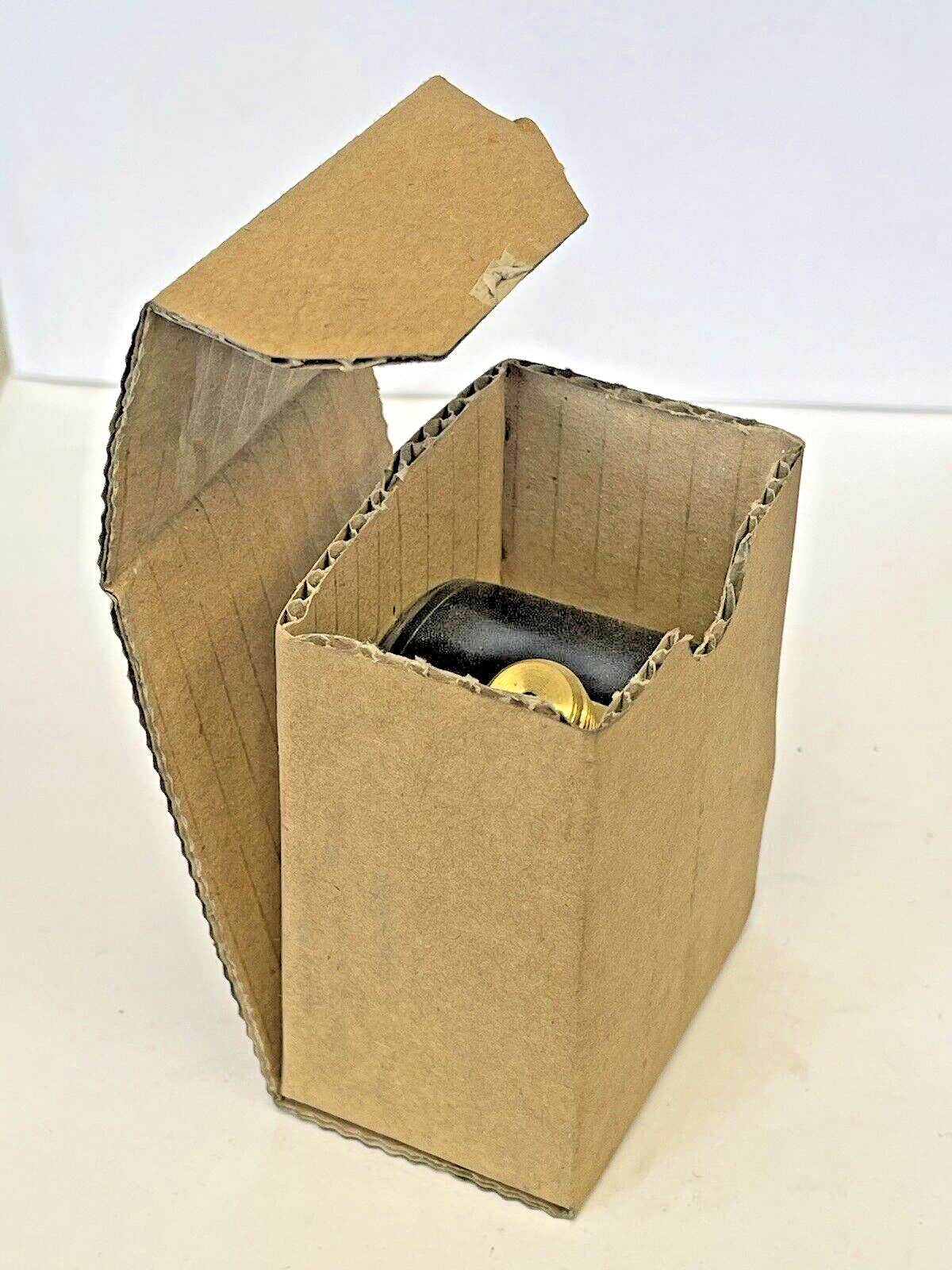 WIKA - 9851810 - LOW PRESSURE GAUGE - 2.5" DIAMETER, 1/4" NPT LM, 0-100 PSI2