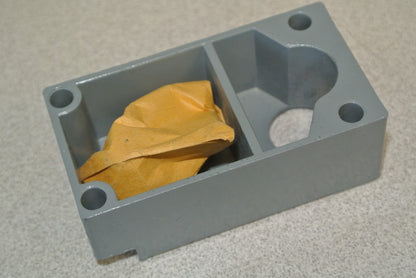 C-H E50KH1 LIMIT SWITCH MOUNTING ADAPTER KIT / NEW SURPLUS0