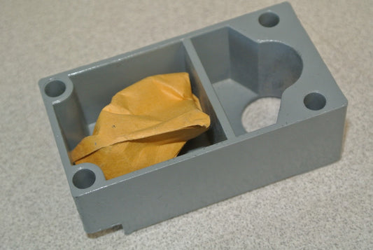 C-H E50KH1 LIMIT SWITCH MOUNTING ADAPTER KIT / NEW SURPLUS0