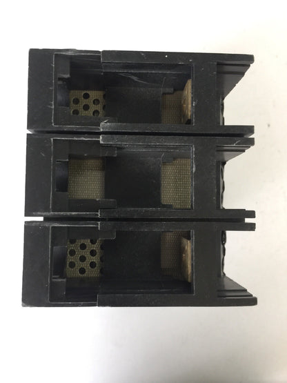 ITE SIEMENS FJ62B225 CIRCUIT BREAKER 600VAC 250VDC 225AMP 2POLE 7
