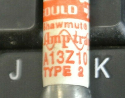 BOX of 10 / GOULD-SHAWMUT A13Z10 FUSE / 10A / 130V / NEW SURPLUS1