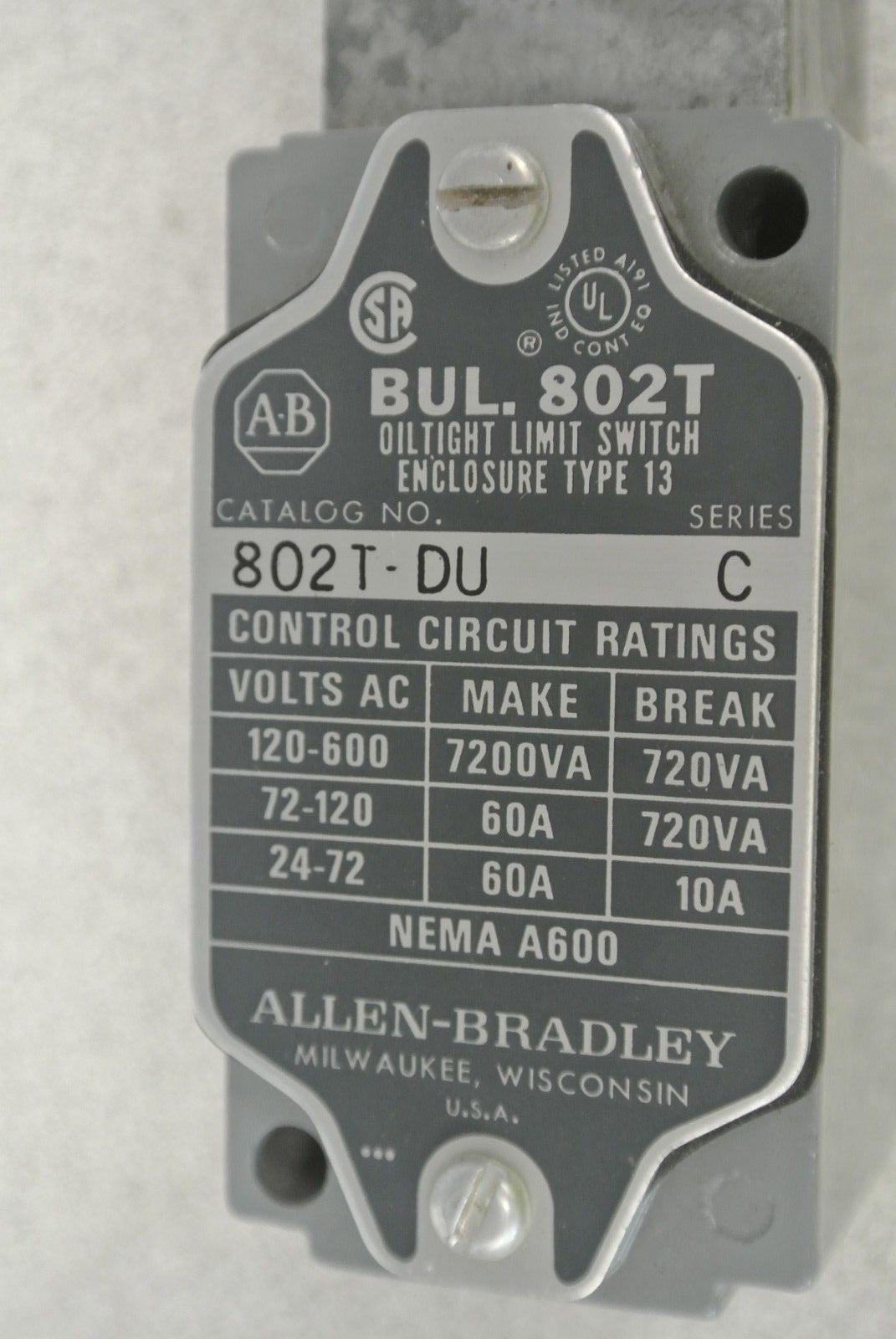 ALLEN-BRADLEY 802T-DU Ser. C / OILTIGHT LIMIT SWITCH / SPRING RETURN NEW SURPLUS1
