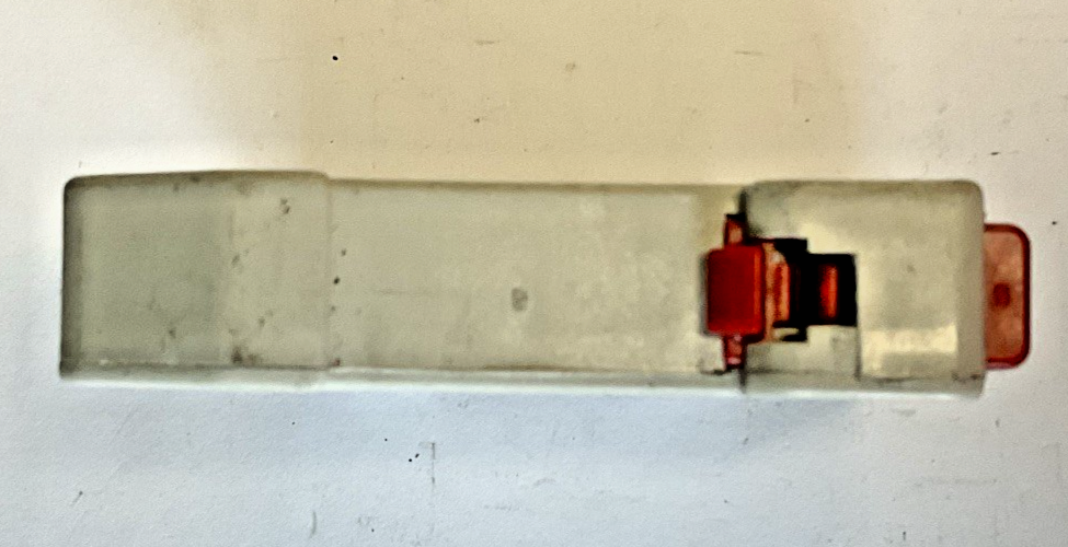 SIBA 10X38 FUSE HOLDER 690V***LOTOF3***4