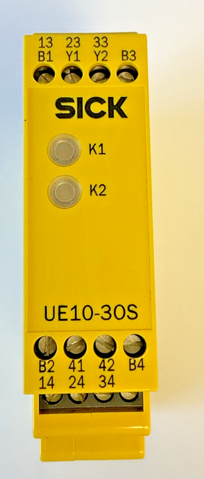 SICK UE10-30S2D0 SAFETY EXTENSION RELAY 24VDC 1.2W2
