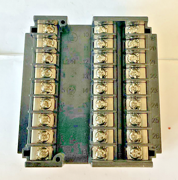 HONEYWELL DC2500-EE-0L0R-200-10000-E0-0 DIGITAL CONTROLLER 250VAC 50/60HZ 18VA8