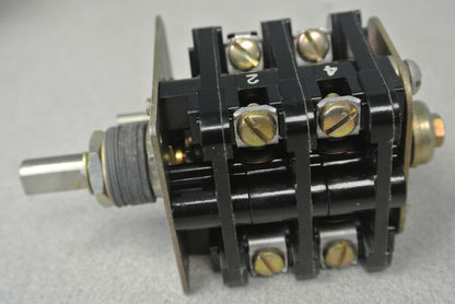 ALLEN-BRADLEY 806-940344 ROTARY PILOT SWITCH / NEW SURPLUS5