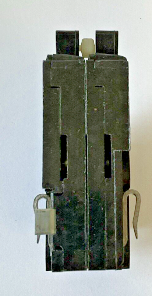 CROUSE-HINDS MH/MM 40A CIRCUIT BREAKER 2POLE 120/240VAC6