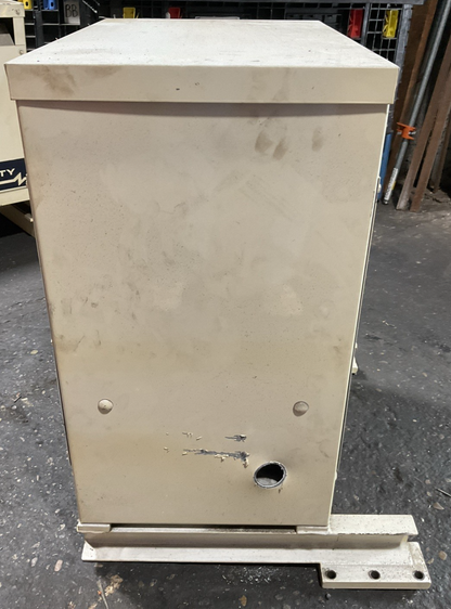 EGS HEVI-DUTY ET2H30S 30KVA 3PH 60HZ HV 480D LV208Y/120 LV AMPS 84 TRANSFORMER2