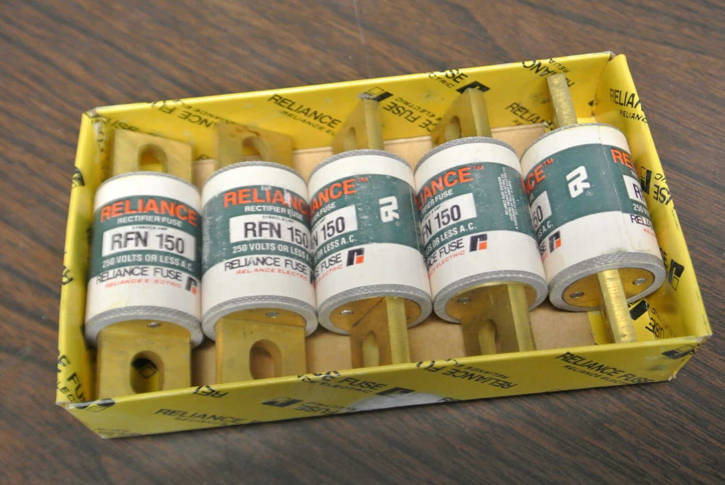BOX of 5 / RELIANCE RFN150 RECTIFIER FUSES / 250V / 150A / NEW SURPLUS / RFN-1500