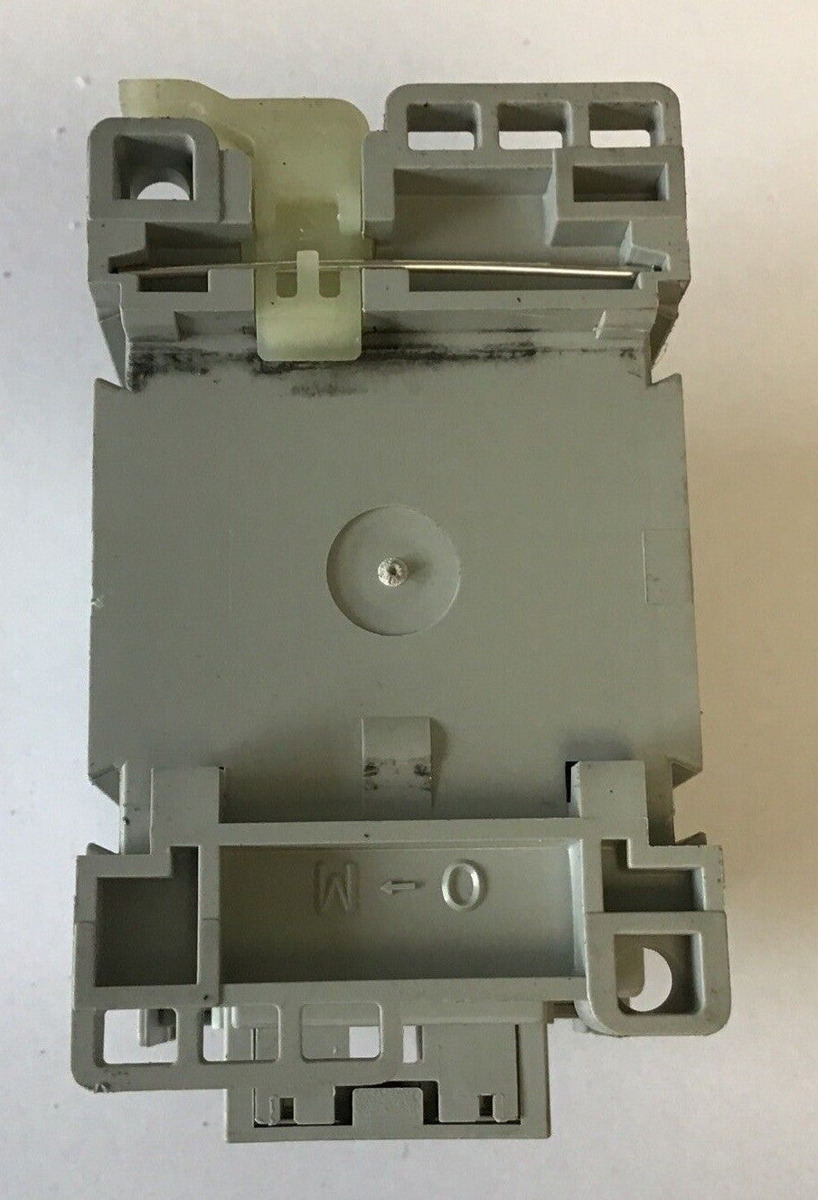 ALLEN BRADLEY 300-AOE*930 CONTACTOR SER.C 18A 600VAC 24VDC3