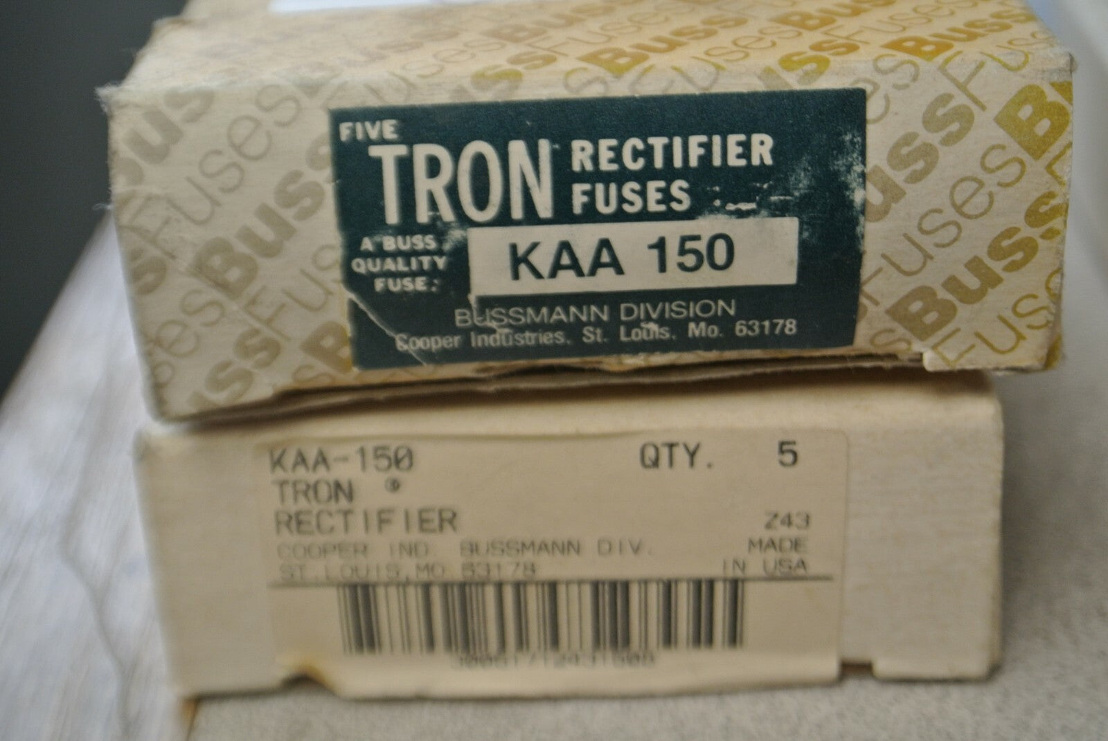 BOX of 5 / BUSSMANN / TRON KAA150 RECTIFIER FUSE / 150A / 130V / NEW SURPLUS4