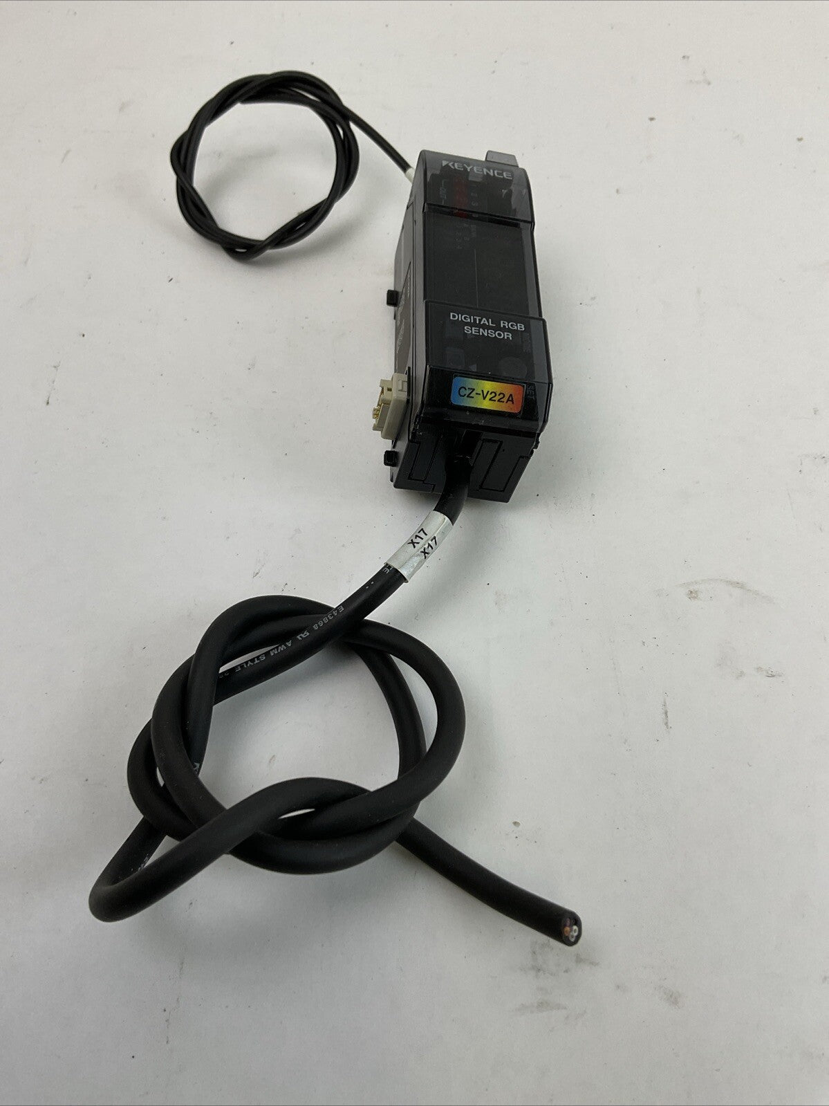 KEYENCE CZ-V22A DIGITAL RGB SENSOR1