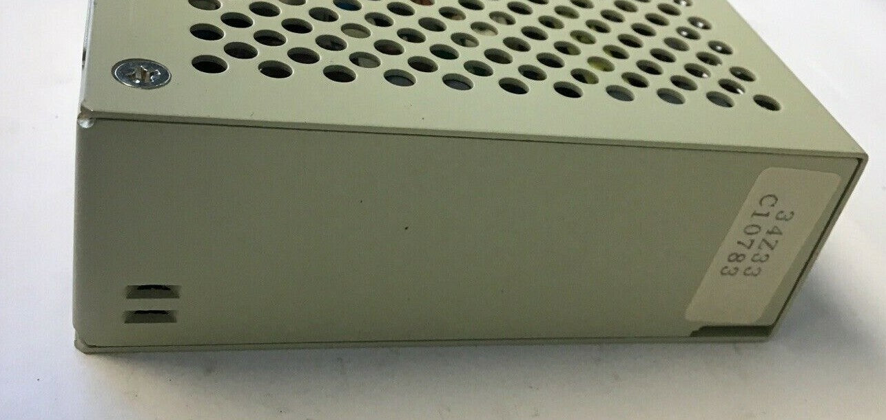 IDEC PSR-S15 PWER SUPPLY 85-132VAC 47-440HZ 105-170VDC  12V 1.2A4