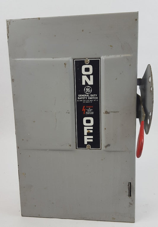 GE TG4322 MOD 7 FUSIBLE SAFETY SWITCH 60AMP 3POLE 240VAC 3PH 15HP 250VDC 10HP0