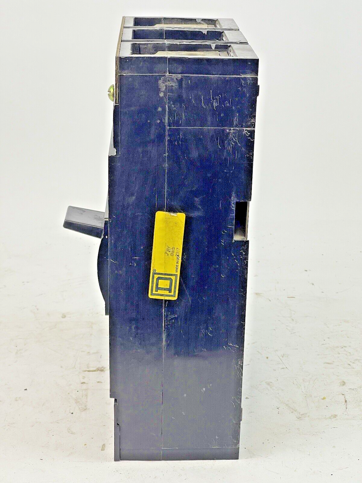 SQUARE D - MHL260008M SERIES 2 - CIRCUIT BREAKER - 800 A, 480 VAC, 3 POLE3