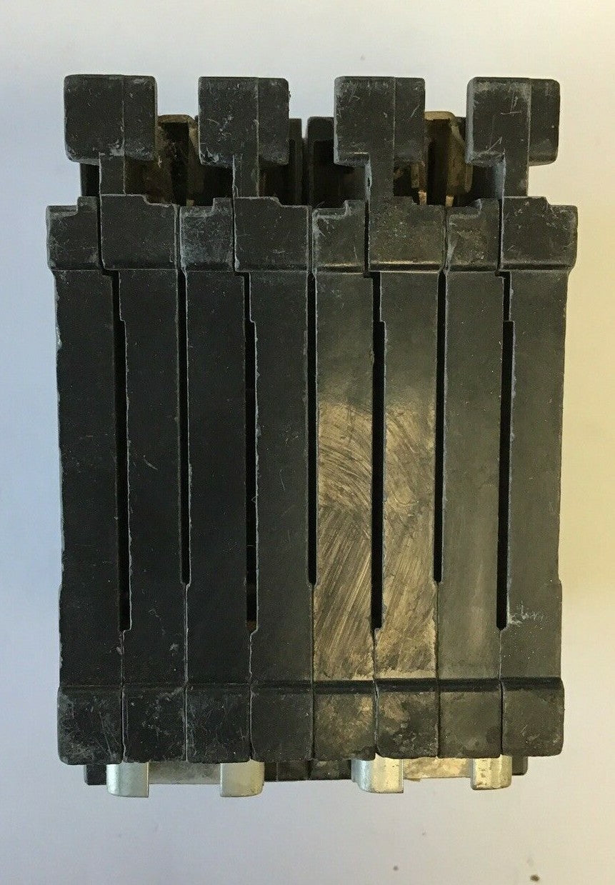 I-T-E Q24040 CIRCUIT BREAKER 40A 4POLE 120/240VAC CLASS CTL2