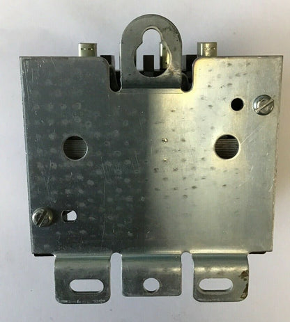 CUTLER HAMMER DEFINTITE PURPOSE CONTACTOR 9560H956A 208/240V 50/60CY  4