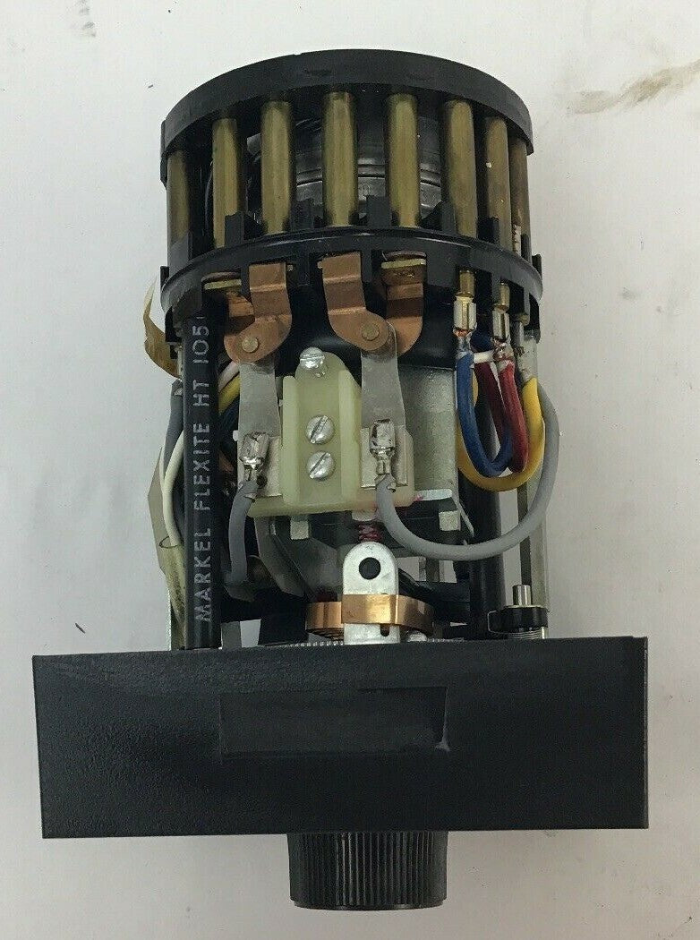 ATC 305E029A20PX ELECTROMECHANICAL TIMER 120VAC/60HZ 3