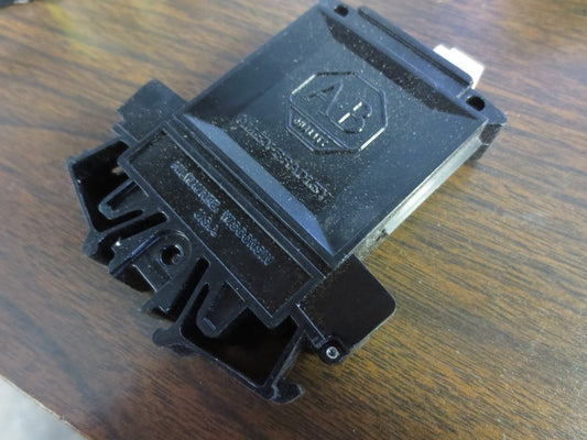 ALLEN-BRADLEY 1492-G100 Ser. B - SINGLE POLE CIRCUIT BREAKER - 10A - NEW SURPLUS0