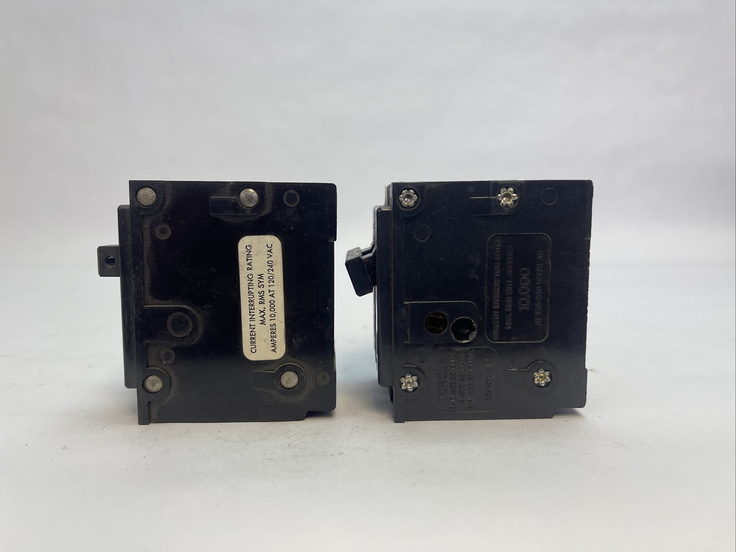 CUTLER HAMMER / WESTINGHOUSE HQP2020 CIRCUIT BREAKER 20A 2P 120/240VAC(LOT OF 2)2