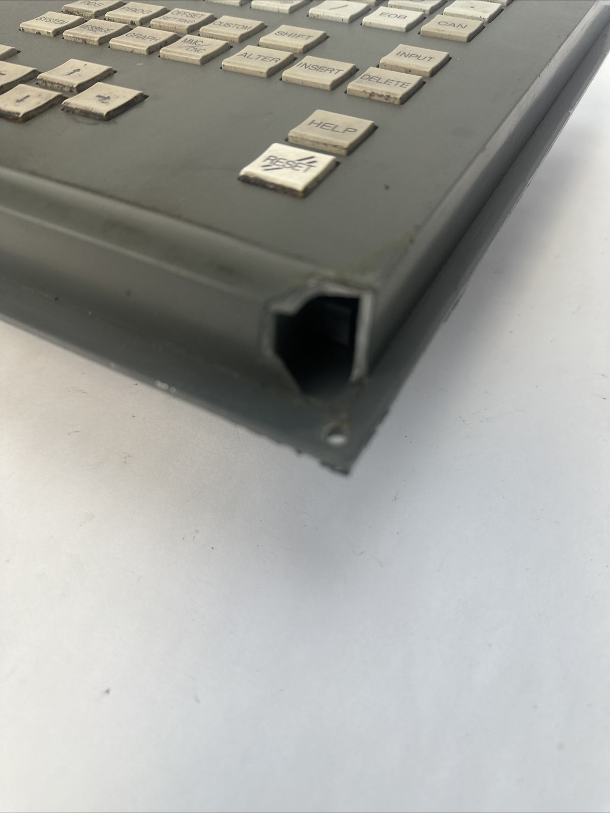 GE FANUC A02B-0200-C061/TBR SERIES 18-T OPERATOR INTERFACE PANEL LCD/MDI UNIT1