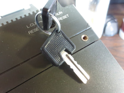 MITSUBISHI A0J2CPU PROGRAMMABLE CONTROLLER - incl. A0J2-E32D, A0J2-E56DR w/KEYS5