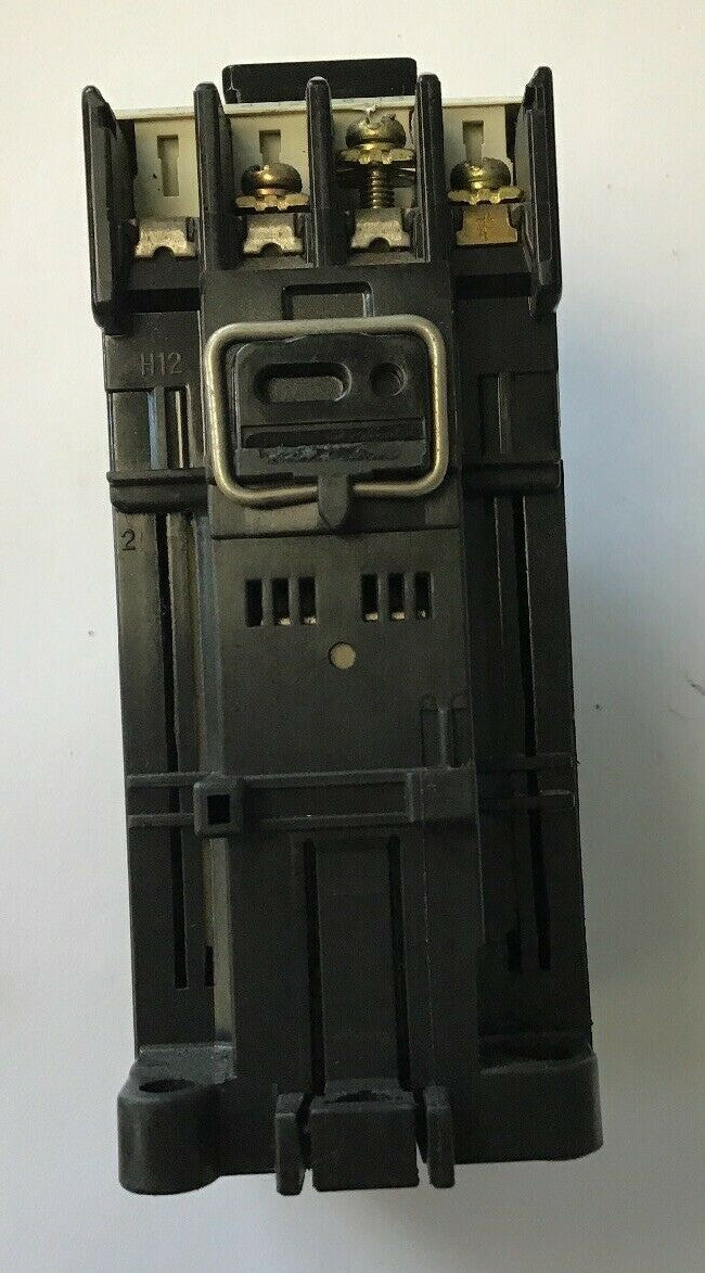 Fuji Electric Contactor SC-03/G SC11AG  200-600V 2-5HP 3 Phase 11AMP 24VDC1