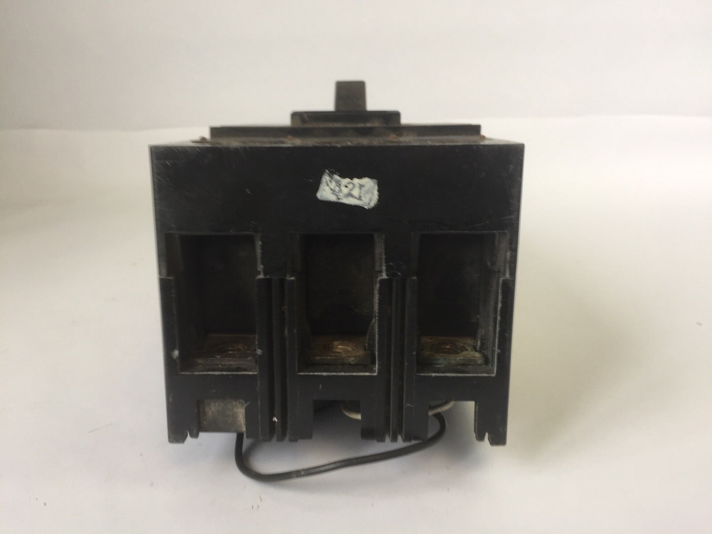 ITE SIEMENS FJ3-S22500S07 CIRCUIT BREAKER 600VAC 225AMP 3POLE2