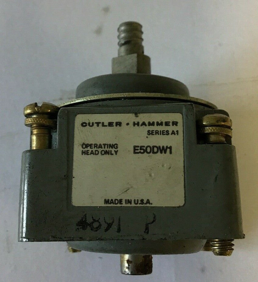 CUTLER HAMMER E50DW1 SER.A1 LIMIT SWITCH HEAD0