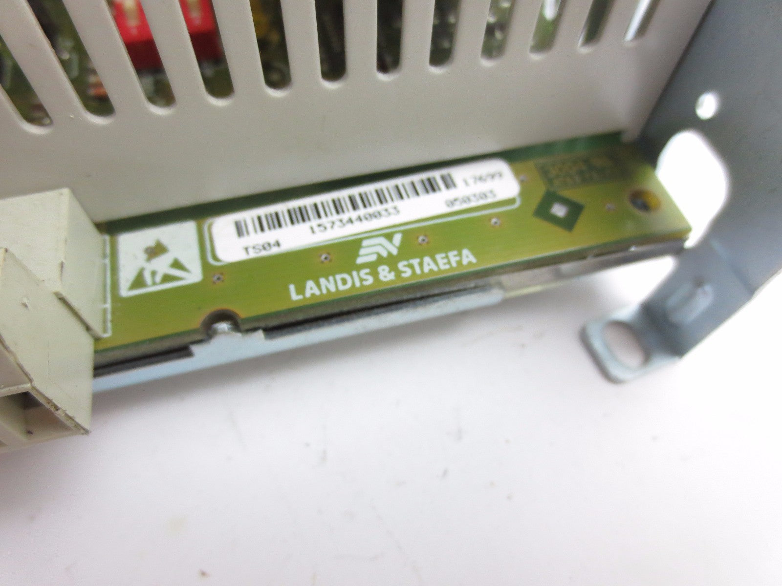 SIEMENS / LANDIS & STAEFA RKN8 UNIVERSAL VENTILATION CONTROLLER 24VAC, 4VA2