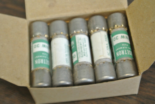 BOX of 10 / BUSS FNW30 FUSETRON FUSES / 30A / 250VAC0