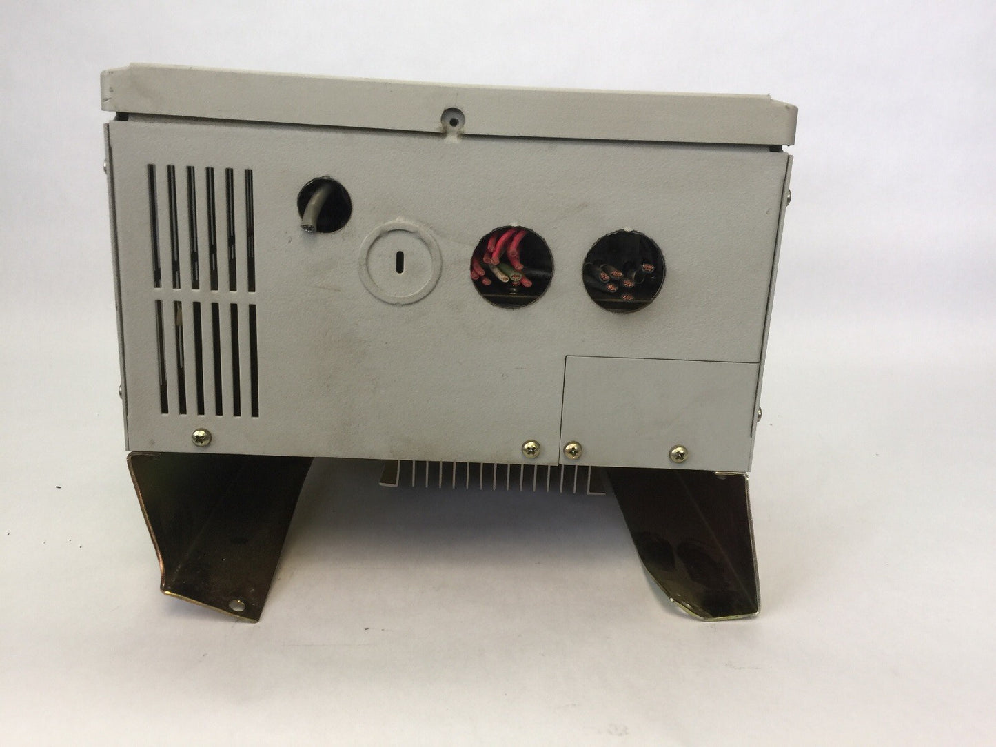 ALLEN BRADLEY 1336-B005-EAD-L3 CONSTANT TORQUE 3-PH AC DRIVE OUTPUT 380/415/460V3