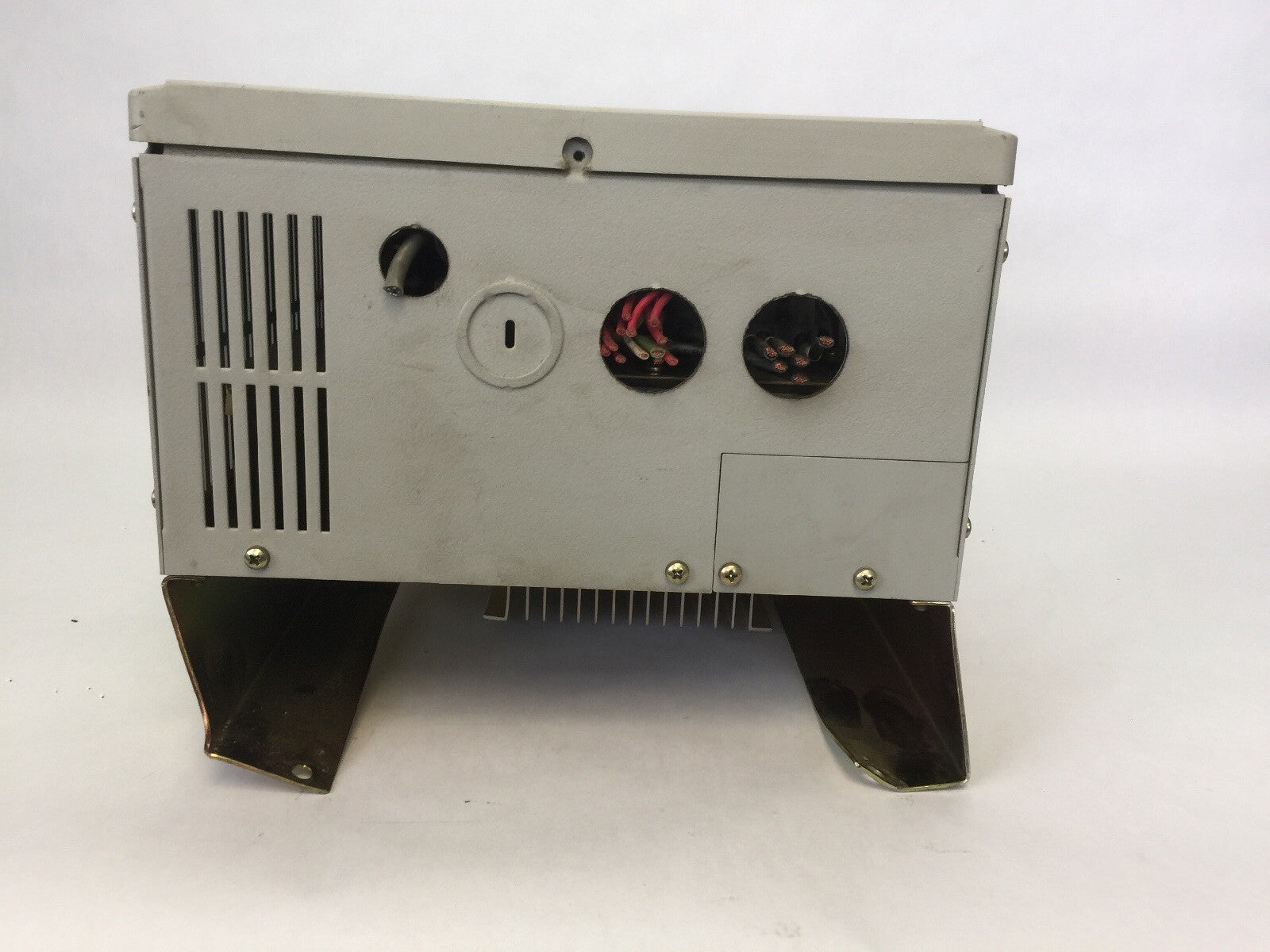 ALLEN BRADLEY 1336-B005-EAD-L3 CONSTANT TORQUE 3-PH AC DRIVE OUTPUT 380/415/460V3