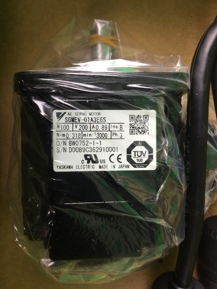 YASKAWA SGMEV-01A3E6S 200VAC AC SERVO MOTOR 0.89A *NEW*2