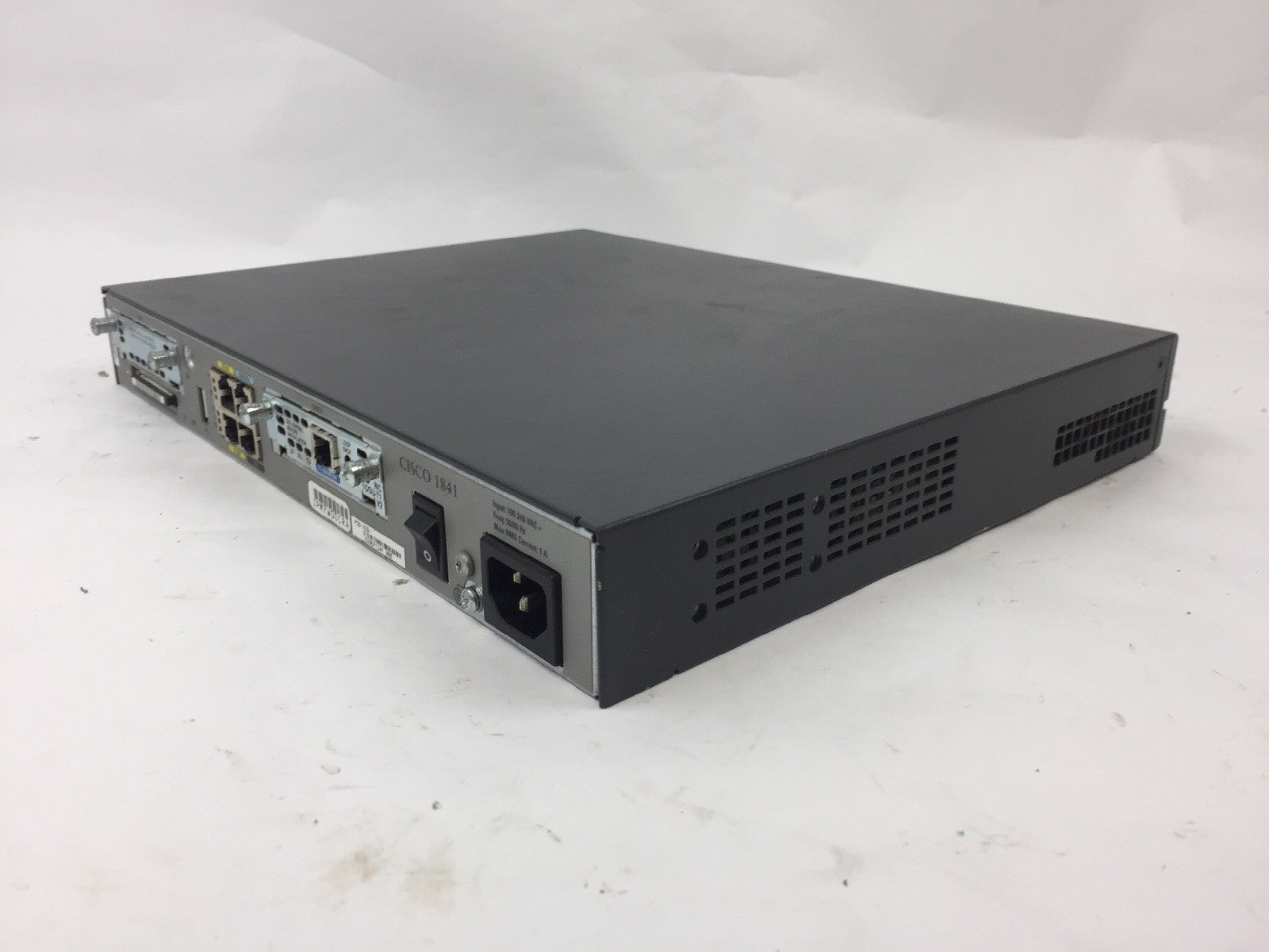 CISCO 1841 INTERGRATED SERVICES ROUTER MODEL 18403
